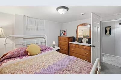 14 Dorothy Ave, Chicopee, MA 01020 - Photo 23