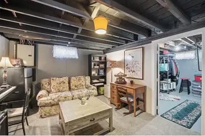 14 Dorothy Ave, Chicopee, MA 01020 - Photo 21