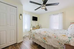 179 Lakeview Ave, Tyngsborough, MA 01879 - Photo 7