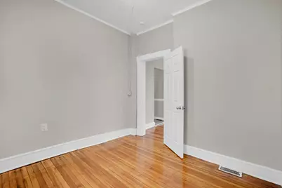 139 Bay St, Springfield, MA 01109 - Photo 13