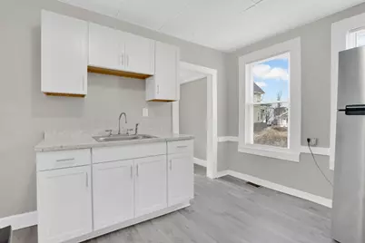 139 Bay St, Springfield, MA 01109 - Photo 21