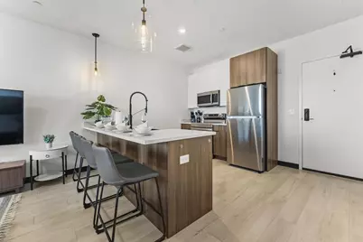 600 Broadway #203, Everett, MA 02149 - Photo 1