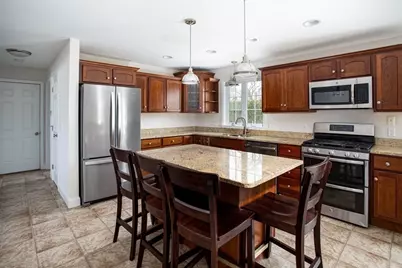 9 Apple Tree Ln, New Bedford, MA 02740 - Photo 7