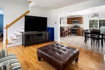 9 Apple Tree Ln, New Bedford, MA 02740 - Photo 5