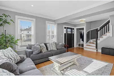 22 Elmwood Street, Grafton, MA 01560 - Photo 3