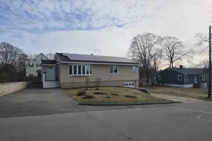 52 8th Ave, Haverhill, MA 01830 - Photo 3