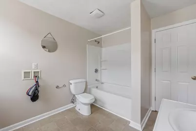 66 Upsala Street, Worcester, MA 01610 - Photo 15