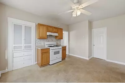 66 Upsala Street, Worcester, MA 01610 - Photo 5