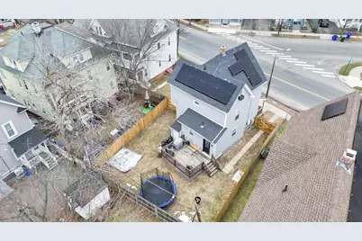 276 Dickinson St, Springfield, MA 01108 - Photo 35