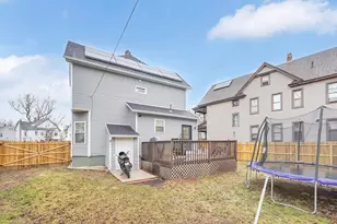 276 Dickinson St, Springfield, MA 01108 - Photo 29