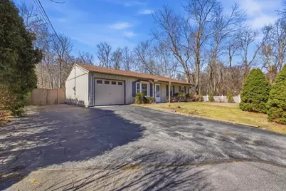 184 Joyce Ter, Whitman, MA 02382 - Photo 3