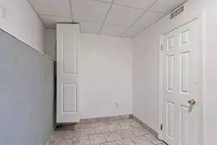 40 Aetna St, Worcester, MA 01604 - Photo 21