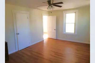 26 Arlington St #2, Lowell, MA 01854 - Photo 5