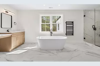 583 Fletcher Street, Northbridge, MA 01588 - Photo 23