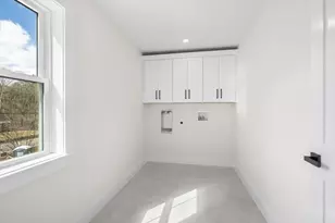 583 Fletcher St, Northbridge, MA 01588 - Photo 33