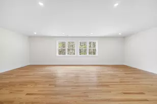 583 Fletcher St, Northbridge, MA 01588 - Photo 21