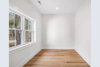 583 Fletcher Street, Northbridge, MA 01588 - Photo 17