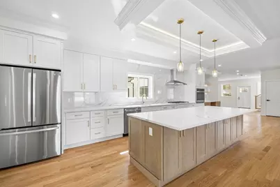 583 Fletcher Street, Northbridge, MA 01588 - Photo 3