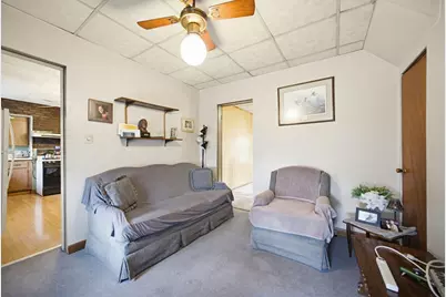 427 Crescent Avenue, Chelsea, MA 02150 - Photo 3