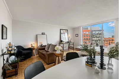 44 Washington St #915, Brookline, MA 02445 - Photo 1
