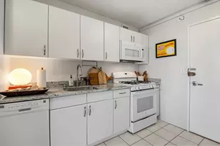 44 Washington St, Brookline, MA 02445 - Photo 9