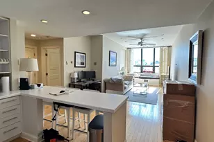 160 Commonwealth Ave, Boston, MA 02116 - Photo 1