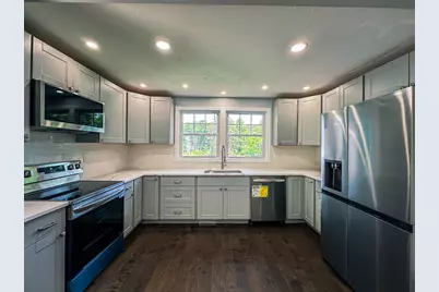 14 Hillside Rd, Northborough, MA 01532 - Photo 9