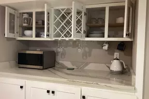 51 Rangeley Rd, Arlington, MA 02474 - Photo 5