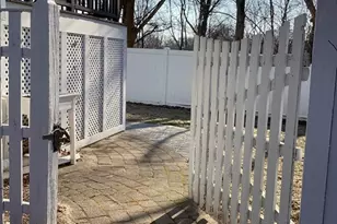 51 Rangeley Rd, Arlington, MA 02474 - Photo 19