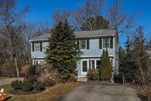 37 Cross St, Franklin, MA 02038 - Photo 1