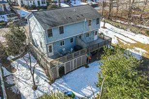 37 Cross St, Franklin, MA 02038 - Photo 3