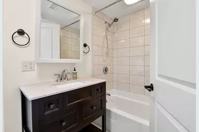 12 Hampden St #12, Gloucester, MA 01930 - Photo 9