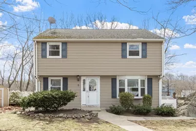 5 Hollis St, Saugus, MA 01960 - Photo 1