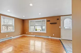 5 Hollis St, Saugus, MA 01906 - Photo 11