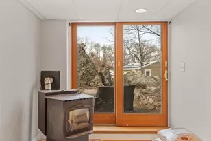 5 Hollis St, Saugus, MA 01906 - Photo 39