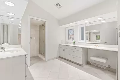 71 Farina Rd, Newton, MA 02459 - Photo 15