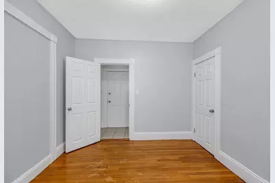 884 Huntington Ave, Boston, MA 02115 - Photo 9