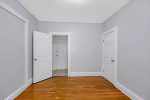 884 Huntington Ave, Boston, MA 02115 - Photo 9