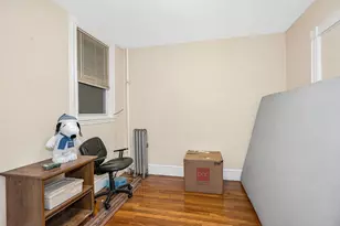 884 Huntington Ave, Boston, MA 02115 - Photo 17