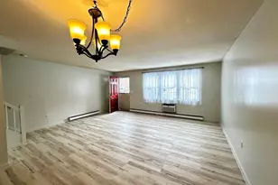 540 Granby Rd, South Hadley, MA 01075 - Photo 9