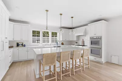 28 Marsh St, Hingham, MA 02043 - Photo 3