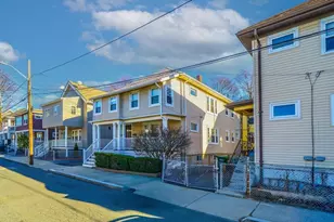 7 Smith St, Medford, MA 02155 - Photo 21