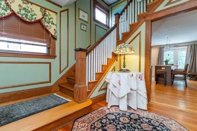 27 Richwood St, Boston, MA 02132 - Photo 5