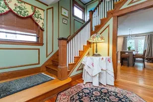 27 Richwood St, Boston, MA 02132 - Photo 5