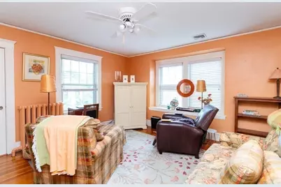 27 Richwood St, Boston, MA 02132 - Photo 21