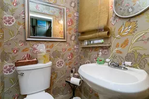 27 Richwood St, Boston, MA 02132 - Photo 7