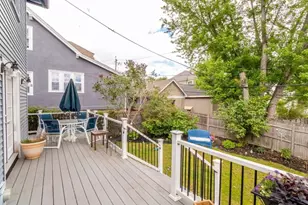 27 Richwood St, Boston, MA 02132 - Photo 33