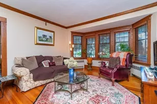 27 Richwood St, Boston, MA 02132 - Photo 15