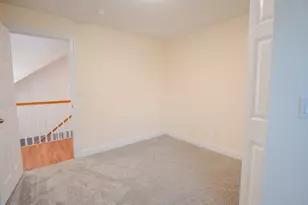 33 Lakeside Dr, Shrewsbury, MA 01545 - Photo 19