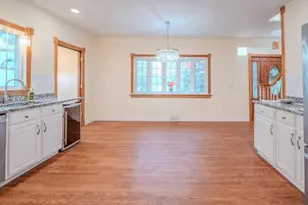 33 Lakeside Dr, Shrewsbury, MA 01545 - Photo 5